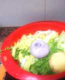 Escarola hervida y puré de pavo con guisantes