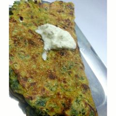 A picture of Fenugreek Oats Semolina Pancake.