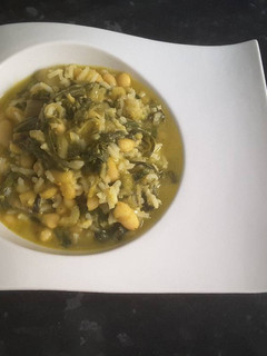 Una foto de Arroz empedrado con acelgas