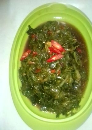 Foto resep Oseng daun singkong saos tiram pedas