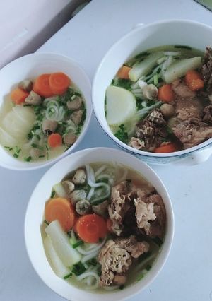 Hình của món Bánh canh xương.
