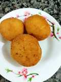 Croquetas de arroz al curry con salchicha