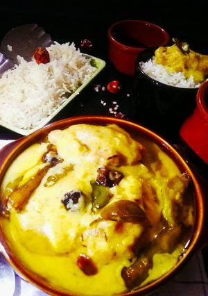 A picture of Panjabi kadhi.