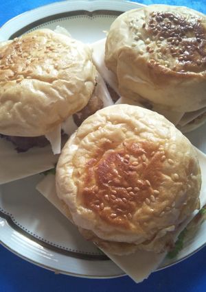 Foto resep Burger sehat no pengawet no msg