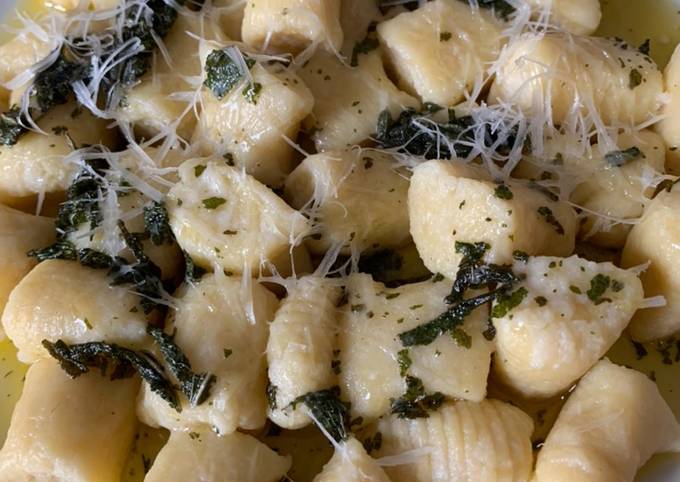 Ricotta Cheese Gnocchi with Sage Butter