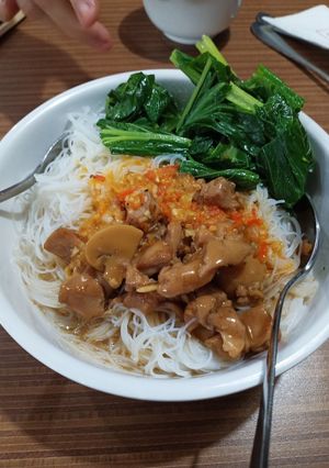 Foto resep Bihun rebus ayam jamur