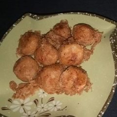 A picture of Yam balls.