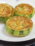 Courgettes Recheadas com Queijo e Ervas