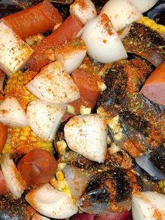 A picture of Spicy Seafood Seasoning.