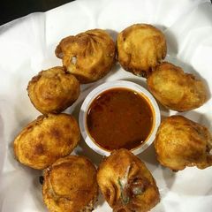 A picture of Paneer pakoda.