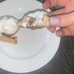 A picture of 95 calorie cinnamon rolls.