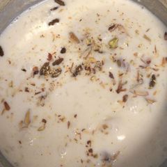 A picture of Curd with floured masala.