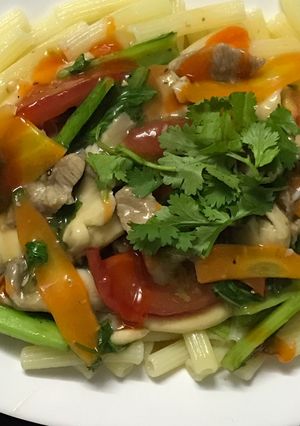 Hình của món Pasta!!! Nui sốt rau củ.