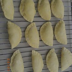 A picture of Meat pie dough.