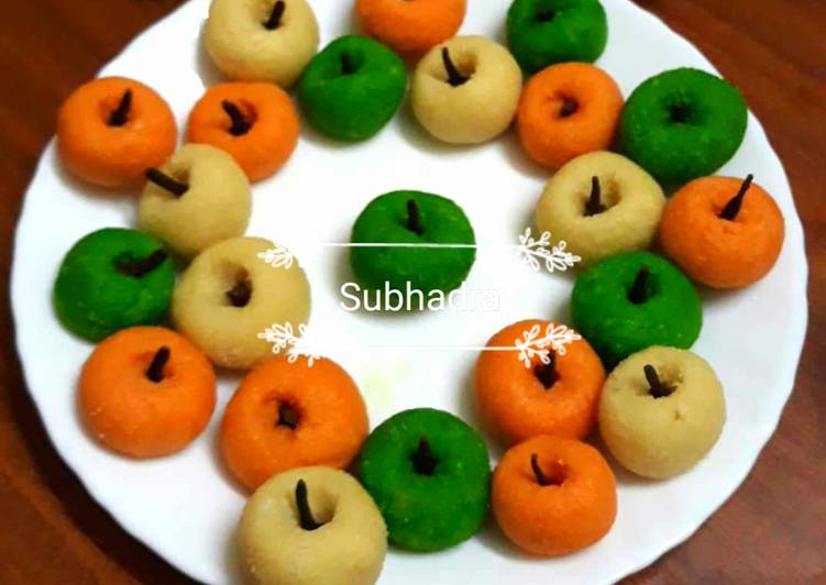 Cashew apples(tricoloured)