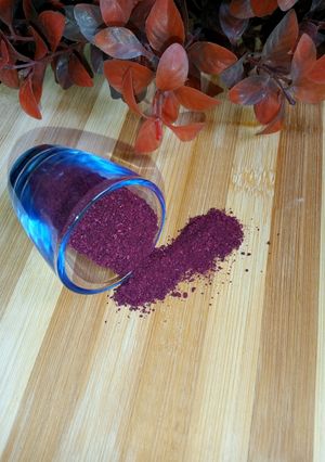 A picture of Beetroot Powder.