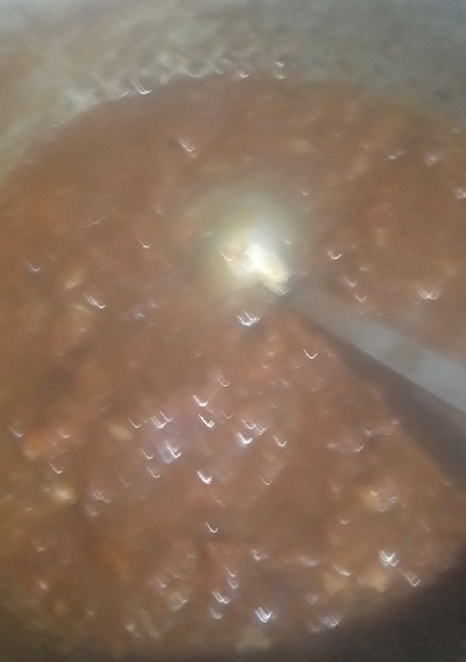 ரோட்டு கடை காளான் கிரேவி (Kaalaan gravy recipe in tamil) செய்முறை முக்கிய புகைப்படம்
