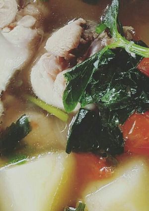 รูปของ ซุปไก่ใส่มันฝรั่ง