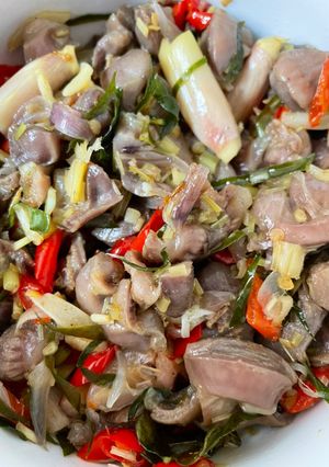 Foto resep Oseng ampela sambal matah