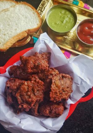 A picture of Kaleji (liver) Pakoda.