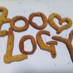 A picture of Talking cookies.