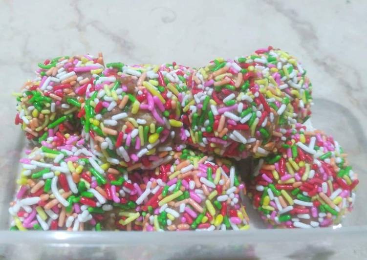 Langkah Mudah untuk Membuat Bola meses warna warni, Bisa Manjain Lidah