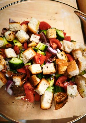 Panzanella saláta recept fotója