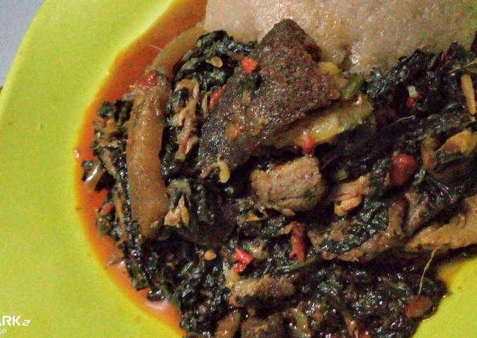 Efo riro (vegetable soup)