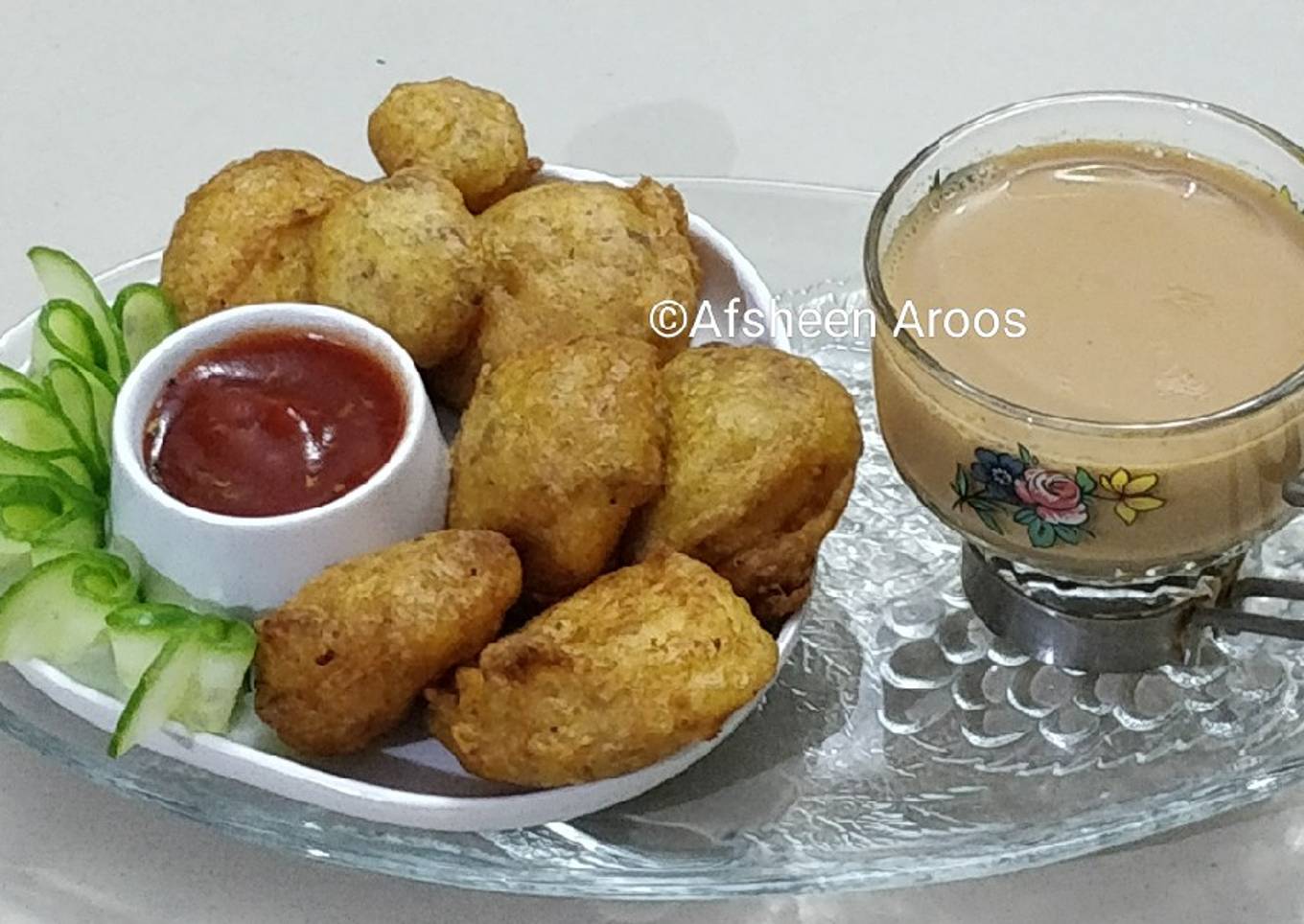 Egg Fritters with Tea