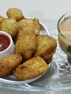 A picture of Egg Fritters with Tea.