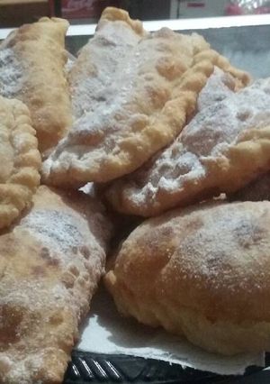 Una foto de Empanaditas de queso fritas