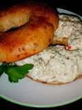 Mike's Peppered Cream Cheese Bagel Spread