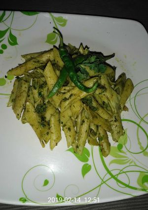 A picture of Pesto-Pasta.
