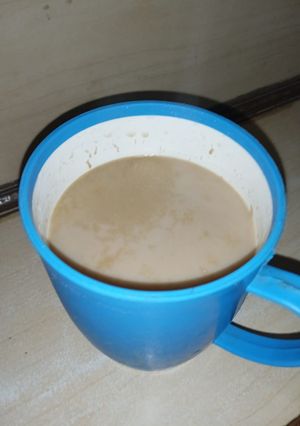 अदरक वाली चाय (adrak wali chai recipe in Hindi) रेसिपी मुख्य फोटो