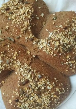 Gluténmentes sokmagvas buci recept fotója