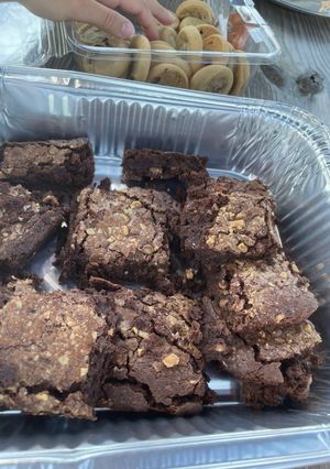 A picture of Fudgy Heath bar brownies.