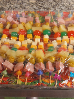 Una foto de Pinchos tropicales