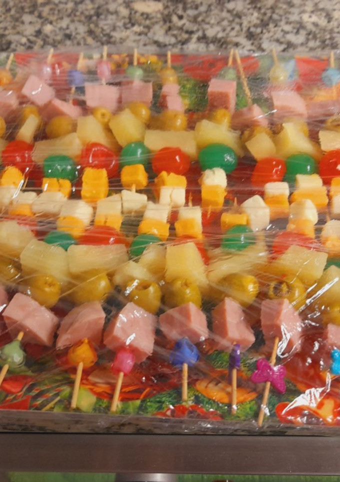 Una foto de Pinchos tropicales