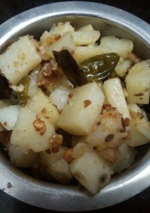 A picture of Jeera Aloo Sabji.