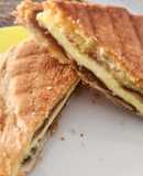 اسنک تخم مرغ کنجدی و خرما