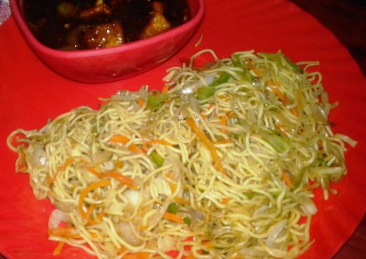 Veg chow mein