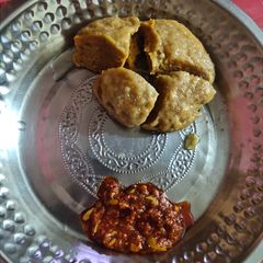 A picture of Dhokla - marwadi dish.