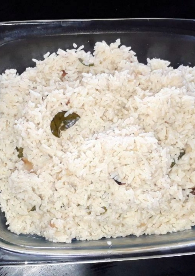 நெய் சோறு(ghee rice recipe in tamil) செய்முறை முக்கிய புகைப்படம்