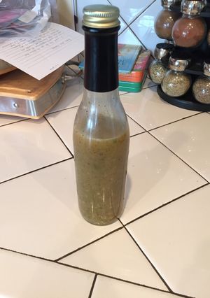 A picture of Honey Lime Vinaigrette.