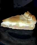 Tarta de cebolla, papas, jamón y queso