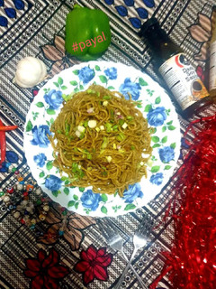 पालक सॉस स्पेगेटी रेसिपी मुख्य फोटो
