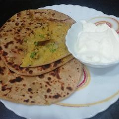 A picture of Chana Dal Paratha.