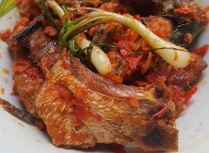 Foto resep Ikan Asin Gabus Lengkio masak Balado