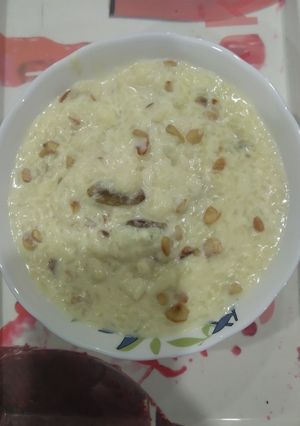 A picture of Rice kheer Or chaler payesh.