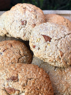 Una foto de Galletas saludables de avena con almendras